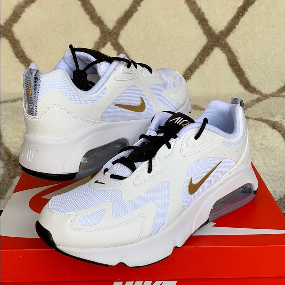 AIR MAX 200 'METALLIC GOLD' men’s - Picture 2 of 16